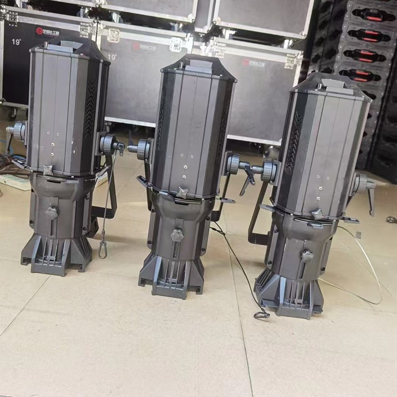 ¿Por qué debería considerar una luz de imagen de 200W de segunda mano?