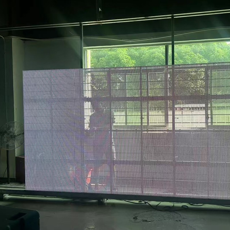 ¿Cuáles son los factores que afectan el precio de las pantallas transparentes LED?